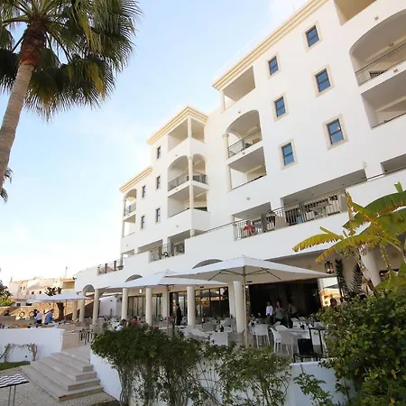 Petra Apartahotel