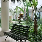 Petra Aparthotel