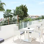 维拉佩特拉公寓式酒店 阿尔布费拉